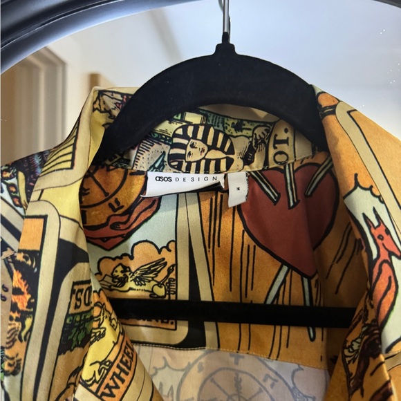 ASOS designs studio rare, tarot card, satin vibes, long line, shirt, button up - Picture 8 of 9